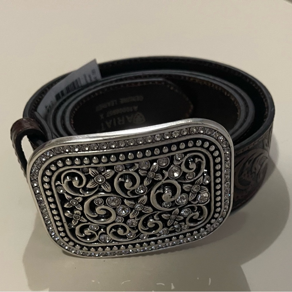 Ariat Women's Dark Brown Belt with Ornate Silver Buckle